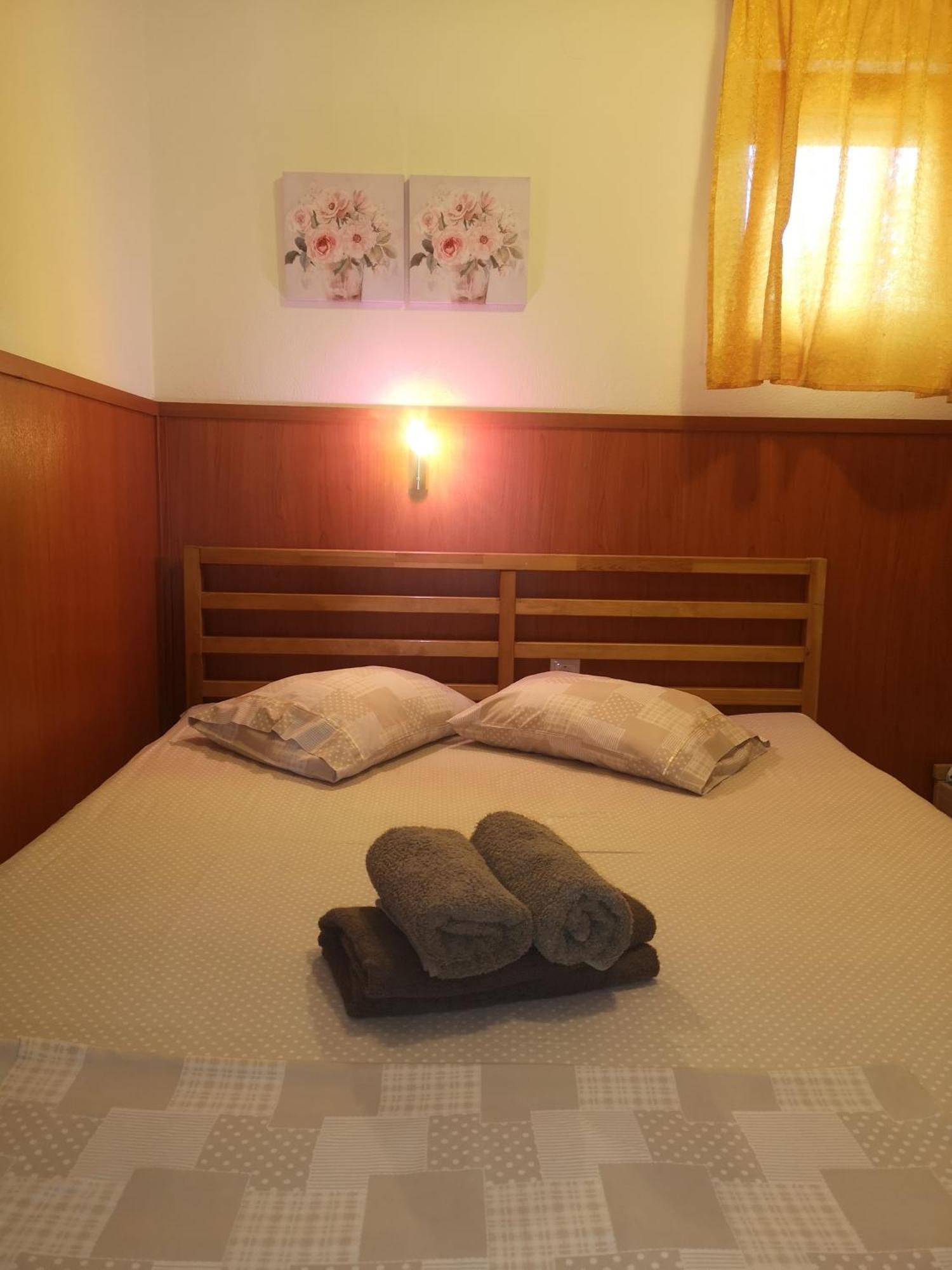 וורוורו Makis Nest Apart-Hotel מראה חיצוני תמונה